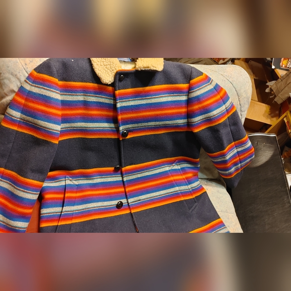 Mens Vintage Pendleton Stripe Cape Style coat